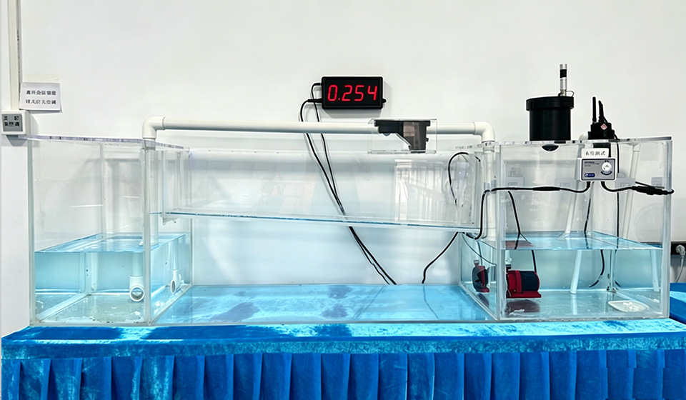 Water flow test environment for level sensor verification at JiaJia Eye