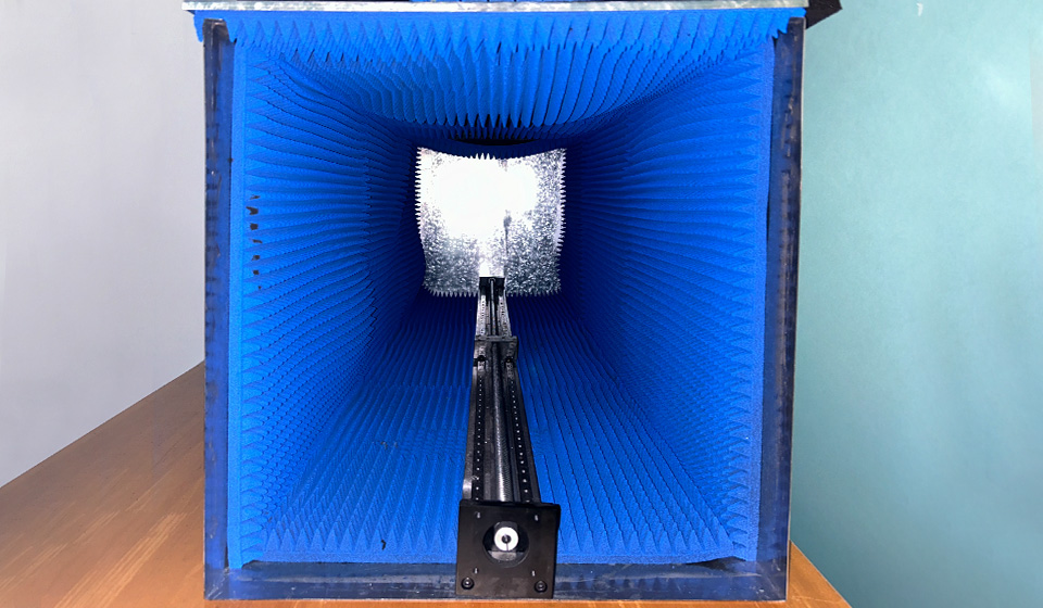 Microwave anechoic test chamber for radar sensor testing